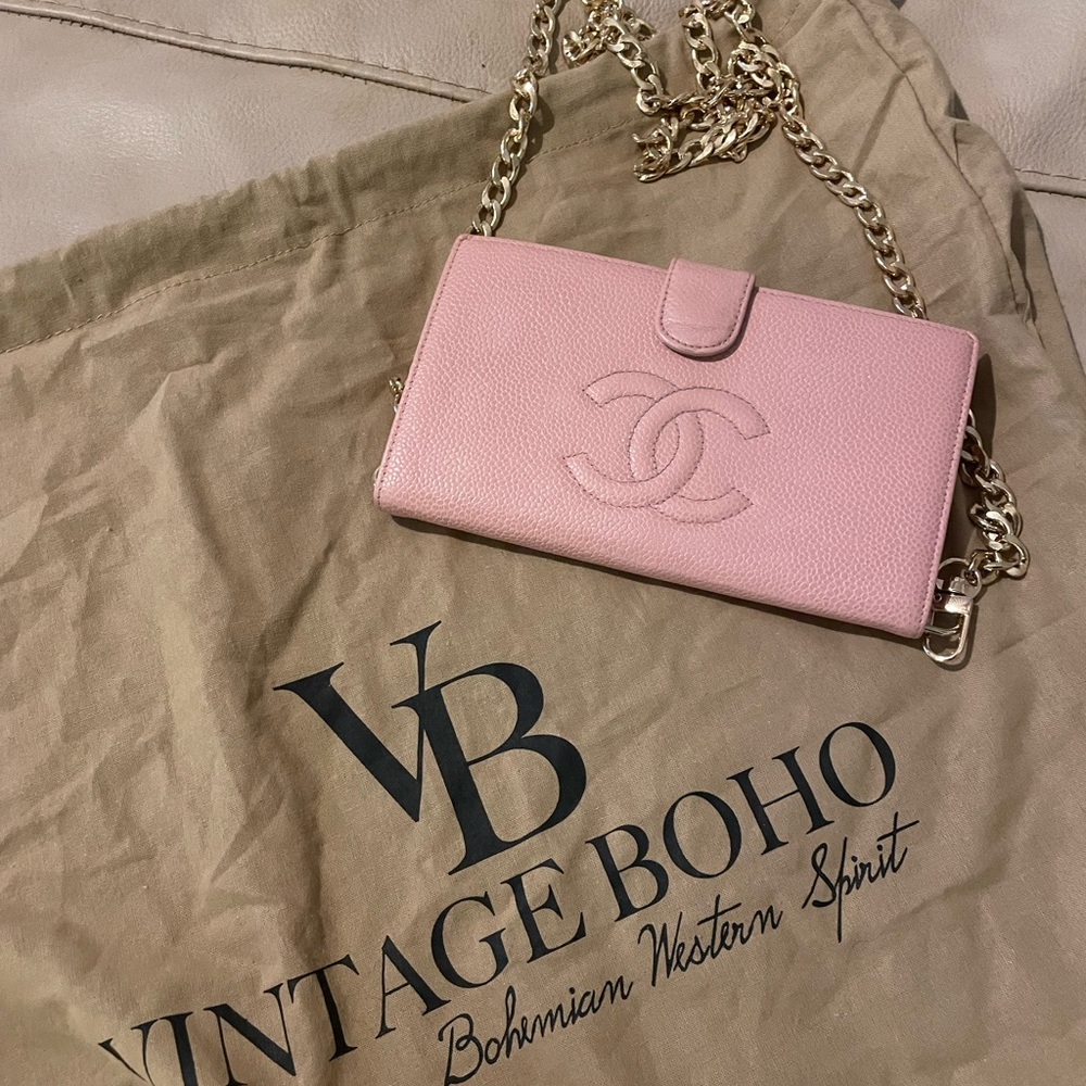 CHANEL Pink Wallet with Gold Chain